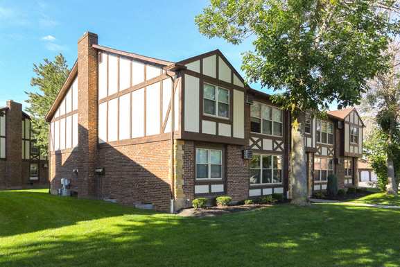 London Towne Apartments - One-bedroom, One-full Bath Units – Two-bedroom, One and a Half Bath Units – Near UB North – Sweet Home Schools – Swimming Pool – Tennis Court - Pet Friendly