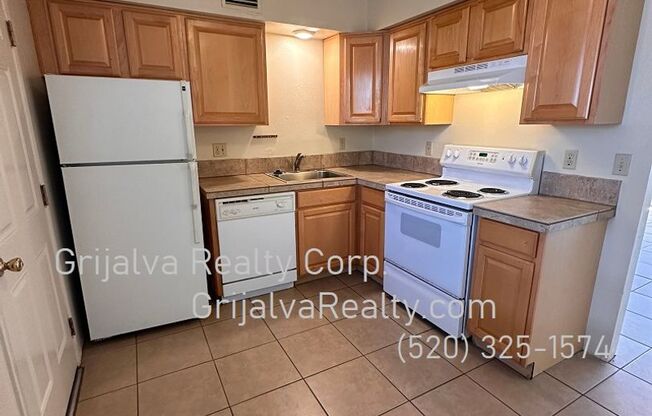 2 beds, 1 bath, 800 sqft, $950, Unit 3529 - J