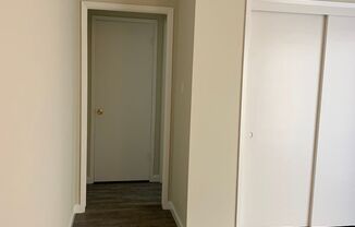 Studio, 1 bath, 220 sqft, $1,395, Unit 08