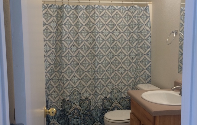 3 beds, 2 baths, $2,000