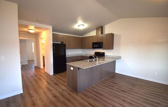 1 bed, 1 bath, 791 sqft, $1,195, Unit B207