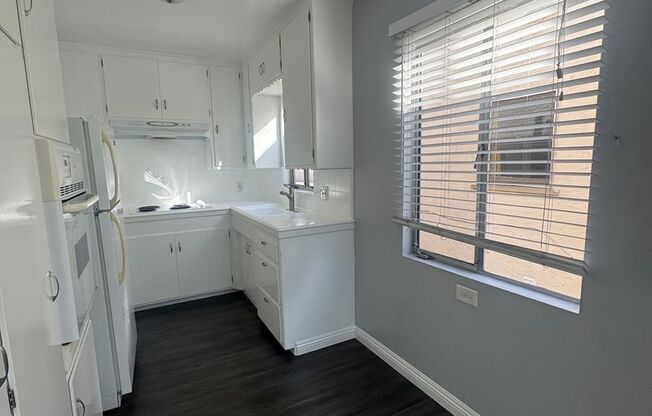 1809 East Appleton Street