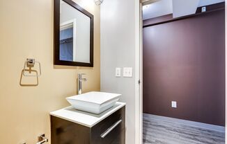 The 501 Apartments