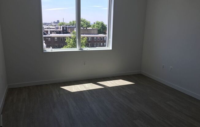 2 beds, 2 baths, 1,000 sqft, $2,550, Unit 606