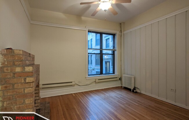 1216 N Dearborn