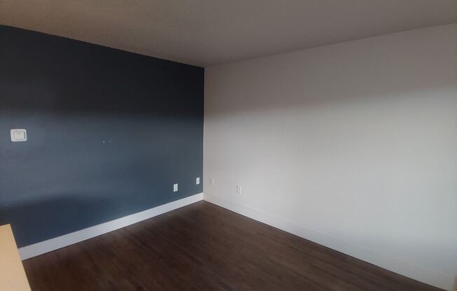 4470 E Jewell Ave.