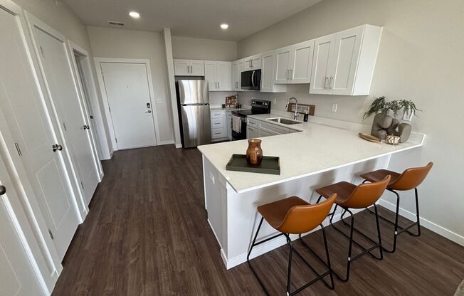 1 bed, 1 bath, 690 sqft, $1,395, Unit 508 - A690
