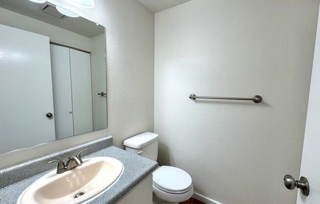 2 beds, 1.5 baths, 840 sqft, $2,150, Unit 305