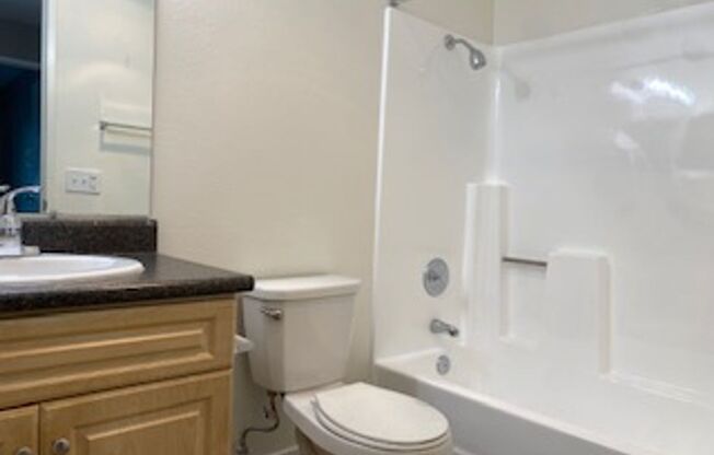 2 beds, 2 baths, 855 sqft, $2,395, Unit 1775 - 296