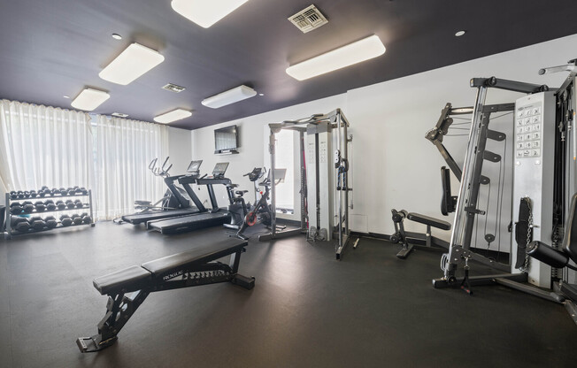 11 25 45 AVE