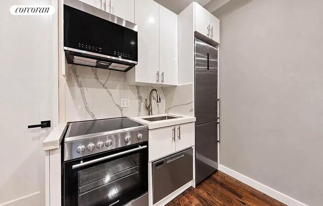 2 beds, 1 bath, $5,995, Unit 6D