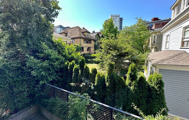 1 bed, 1 bath, 585 sqft, $2,199, Unit Unit 402