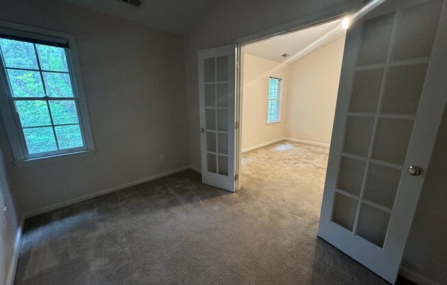 2 beds, 2.5 baths, $1,625, Unit Apt. 101