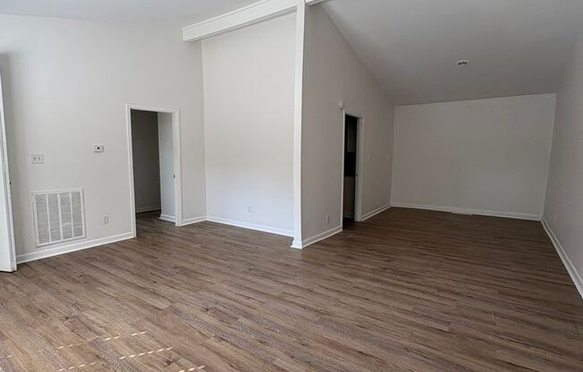 250 RIDGEWOOD AVE