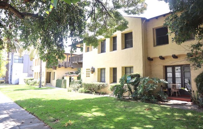 427 Adams St Apartments