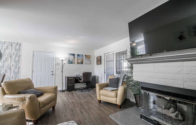 2 beds, 2 baths, $1,395