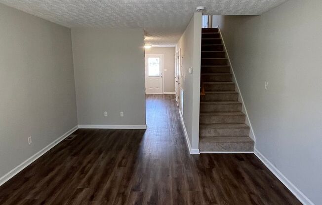 2 beds, 2 baths, $900, Unit 374G