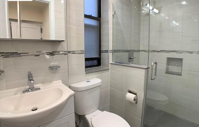 355 W 51 ST