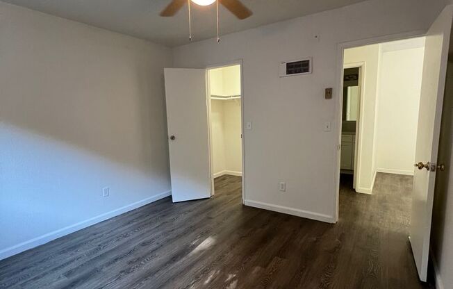 1 bed, 1 bath, 550 sqft, $1,700, Unit #14