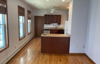 299 BEACON ST