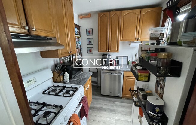 154 MAGAZINE ST