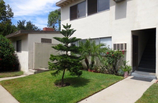 8356 AMIGO AVE