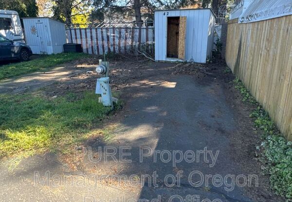 7958 SE GLENCOE SCOTTS VW TRAILER PARK RD