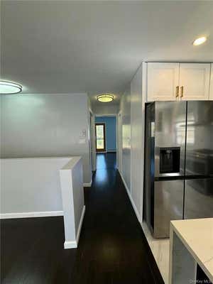 1 bed, 1 bath, 800 sqft, $2,400