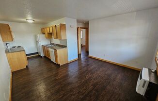 Charming 2 Bed, 1 Bath Apartment Near Emplify Hospital