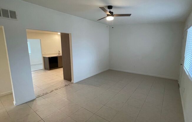 2 beds, 1 bath, 1,000 sqft, $1,200, Unit 6064 Ocotillo