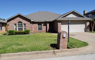 4 beds, 2 baths, $1,995