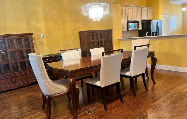 Charming 3-Bedroom Home, Walk to Shops & Entertainment in Prime Plano Location!