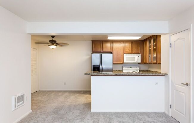Cute Condo at Mission Trails Villas!