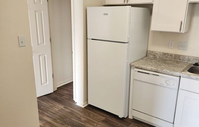 2 beds, 1 bath, 924 sqft, $1,191, Unit 06 - 603