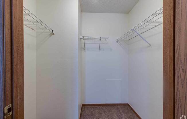 Woodland Park Apartments, Anoka, MN