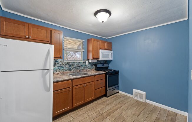 2 beds, 1 bath, $1,150