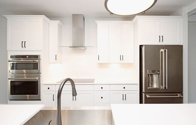 Spacious Brookhill Commons Townhome-Style Condo With Garage