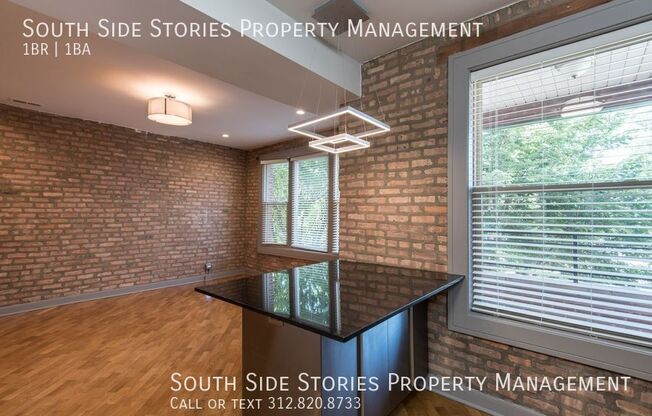 218 E 44 ST