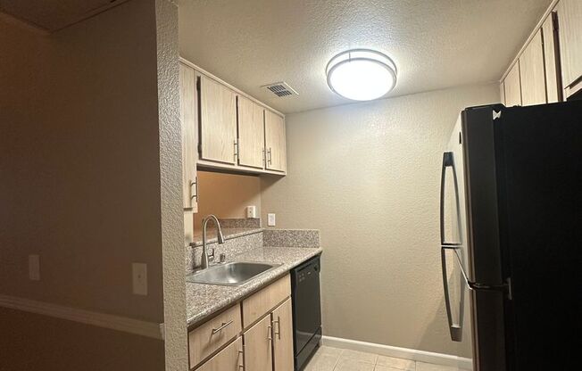 1 bed, 1 bath, $1,575, Unit 119