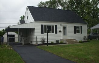 **3-BEDROOM CAPE COD IN NORTH COLUMBUS!!**