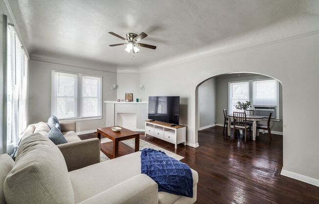 2-BEDROOM FURNISHED MONTE VISTA DUPLEX