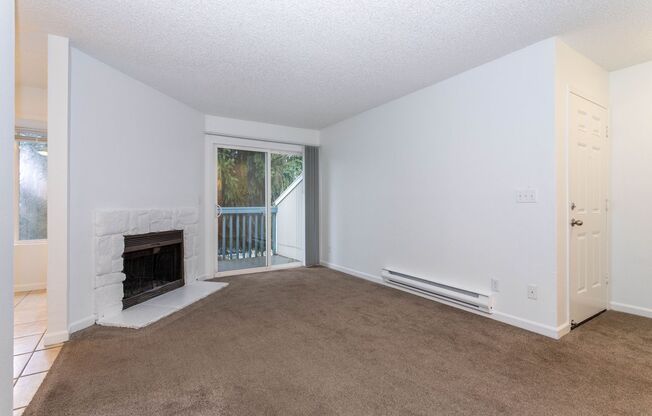 2 beds, 2 baths, 950 sqft, $1,895, Unit 27