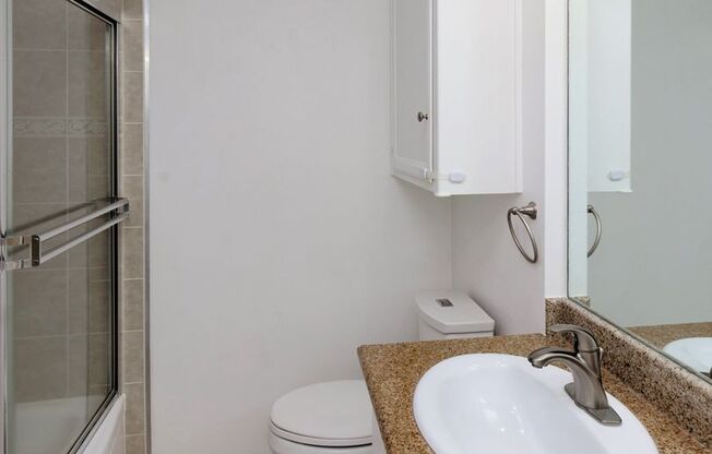 1 bed, 1 bath, 780 sqft, $2,195, Unit 205
