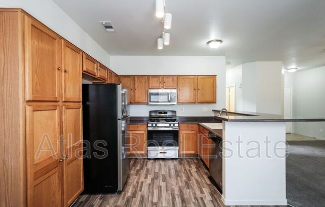 4946 Calmness Ct