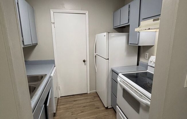 1 bed, 1 bath, 588 sqft, $1,050, Unit 511-307