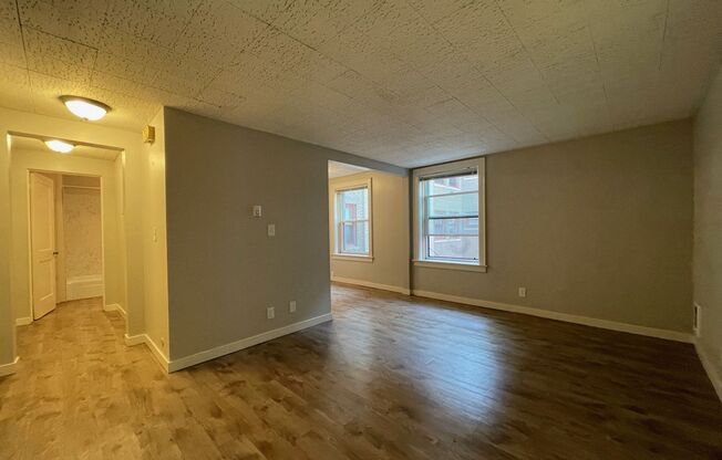 1 bed, 1 bath, 450 sqft, $1,395, Unit 219