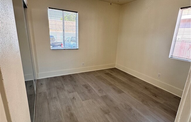 179 E 48 ST