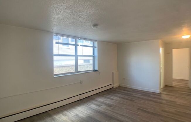405 Fairview Ave N