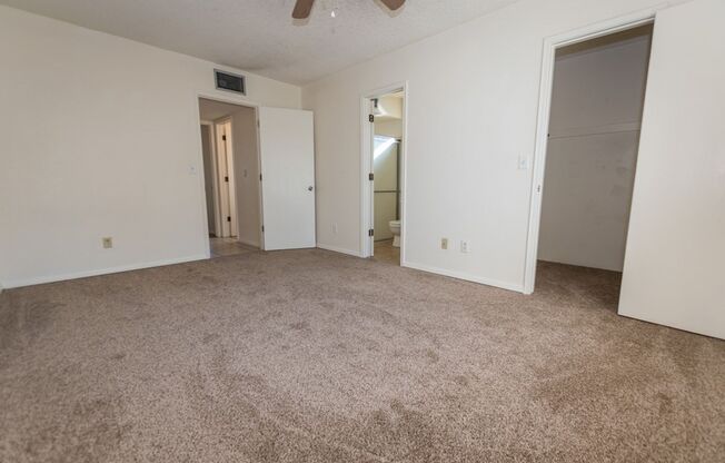 3 beds, 2 baths, $1,250