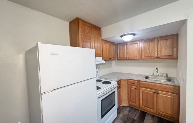 West Winds Mobile Court
